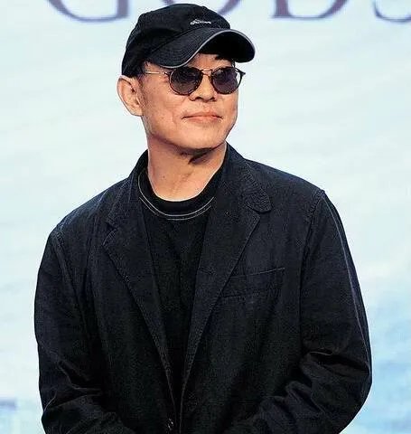 李连杰为什么怕向华强？ 惊人内幕被扒出