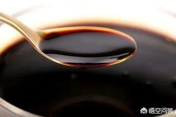 老年斑是怎么回事？