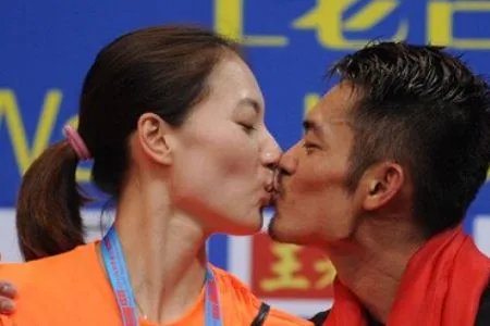 林丹妻子谢杏芳图片曝光  揭秘两人浪漫爱情故事