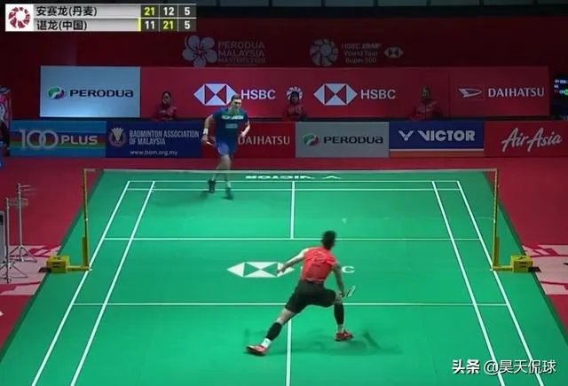 连救五赛点,谌龙惜败安赛龙,大马赛男单全军覆没。你怎么看?