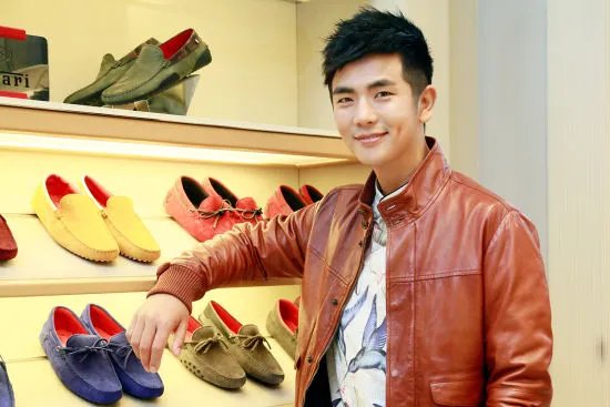 张晓龙遭调侃任人摸