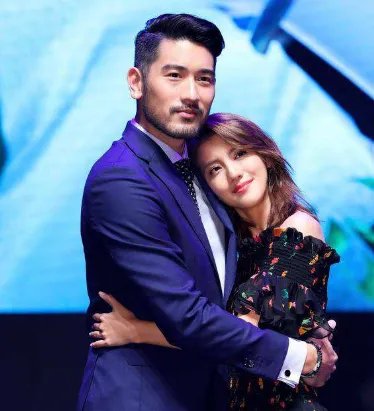 吴千语谈及林峰便泣不成声，她后悔了吗？