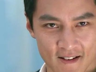 如何评价2004版电影《新警察故事》?