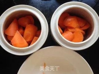 红萝卜炖排骨