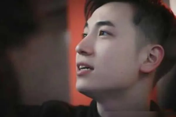 王九龙是郭德纲什么人?