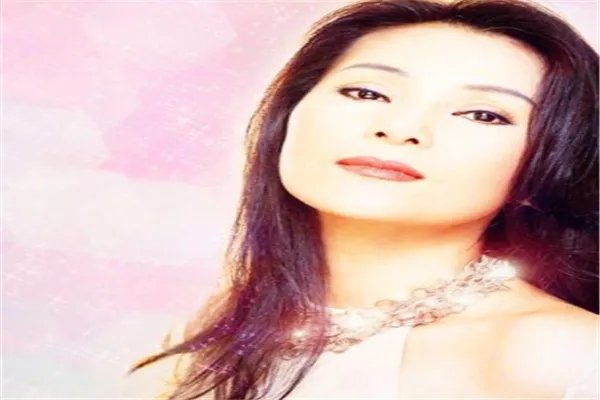 台湾十大女歌手排行榜：苏芮上榜，第一名副其实