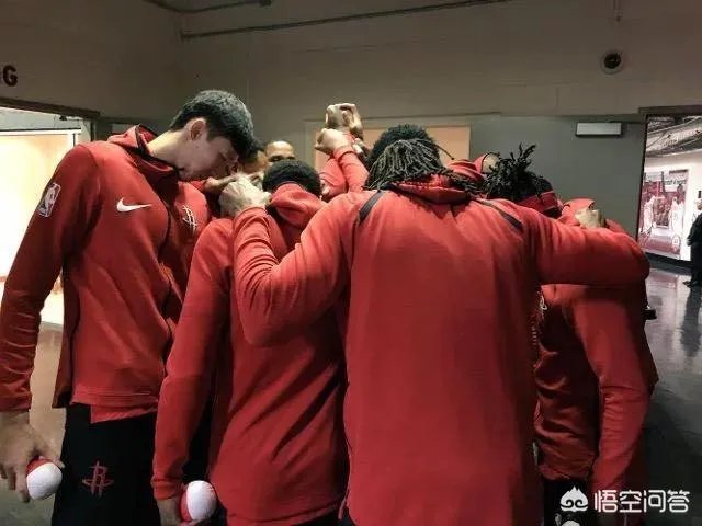 周琦季后赛上场5.7分钟分到8万多美元季后赛奖金，你怎么评价？