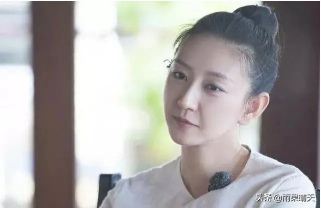 如何看待《演员请就位2》唐一菲退赛这件事？