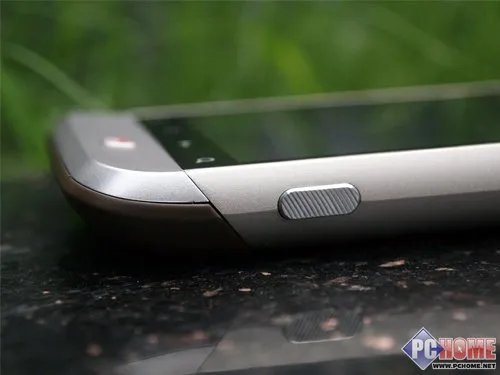 小巧玲珑工 HTC微客手机评测