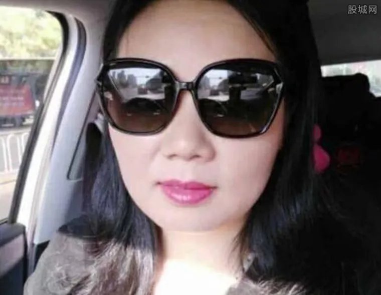 唐山老赖黄淑芬被拘 黄淑芬事件影响中国平安保险形象