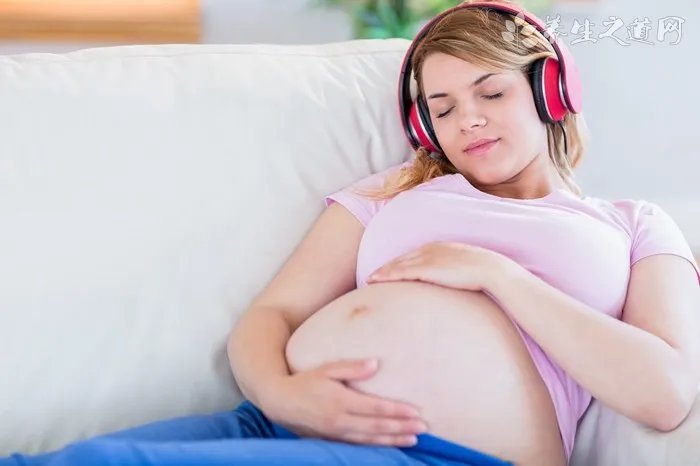 为什么睡觉醒来嘴巴干 女人晚上睡觉口干的原因