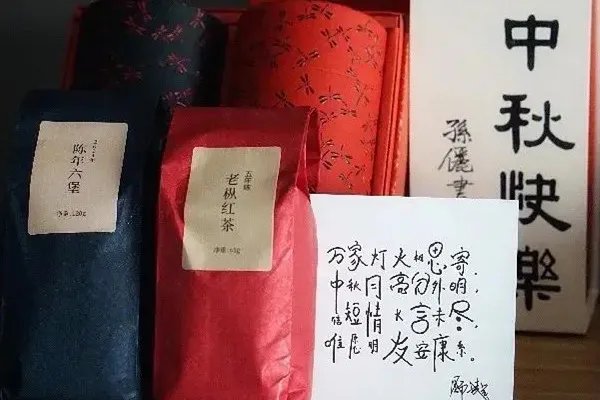 各明星的中秋工作室礼盒，你最Pick哪一个？