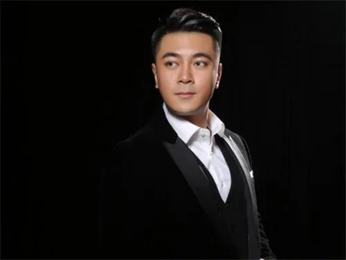 武汉婚庆主持人价格 武汉司仪团队哪家好