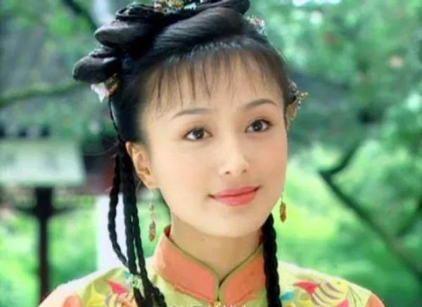 秦岚为何一直不火？