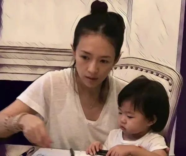章子怡谈女儿哽咽落泪，她对孩子是如何教育的？