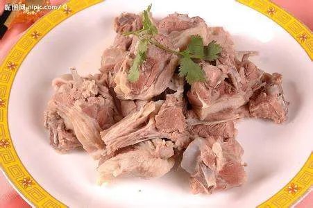 羊肉不能和什么一起吃 吃羊肉的禁忌有哪些