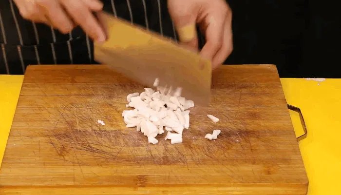 鲅鱼饺子的做法 鲅鱼馅饺子怎么调馅