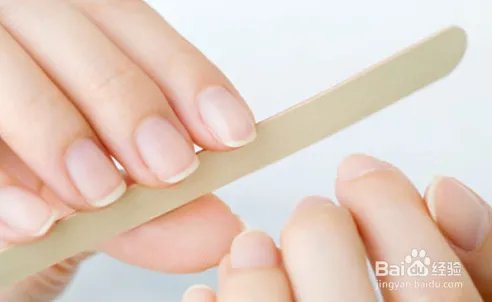 怎么防止撕名牌坠亡