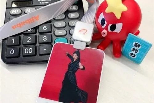 刘涛正式加入阿里巴巴直播带货，为什么火的一塌糊涂？