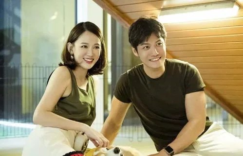 艾伦晒与陈乔恩晒亲吻庆生照，你看好他们之间的关系吗？