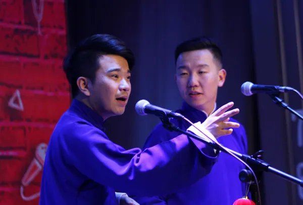 曹云金为徒弟取艺名“马连良”“李连杰”，这是什么操作？