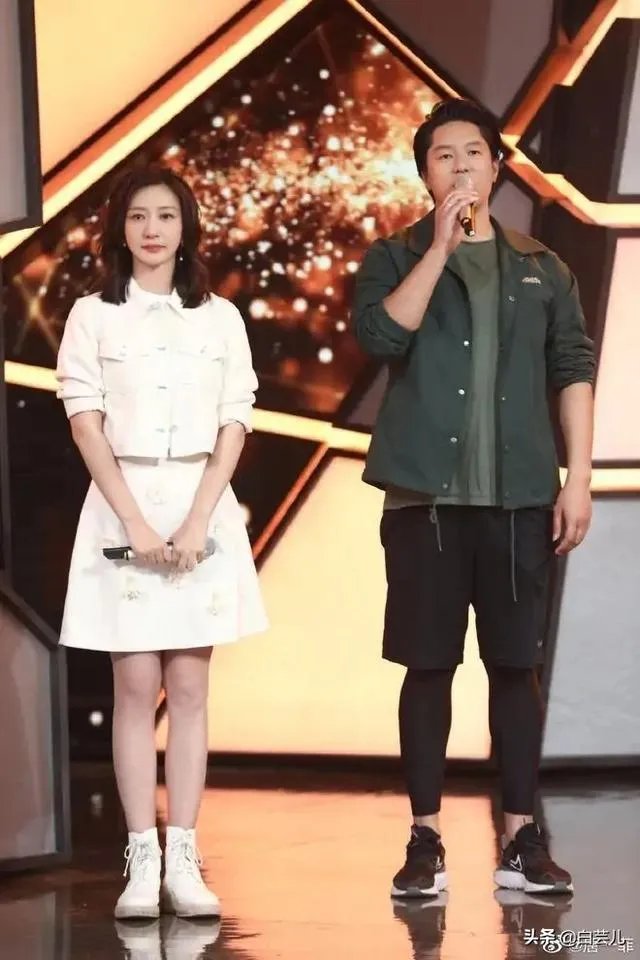 如何看待《演员请就位2》唐一菲退赛这件事？