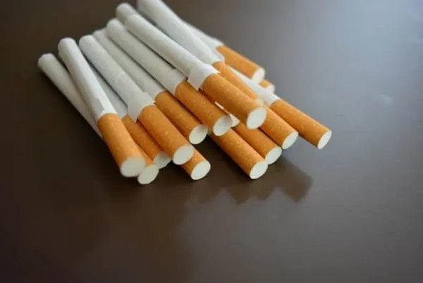 一百块左右一条的香烟，比较好的 哪个