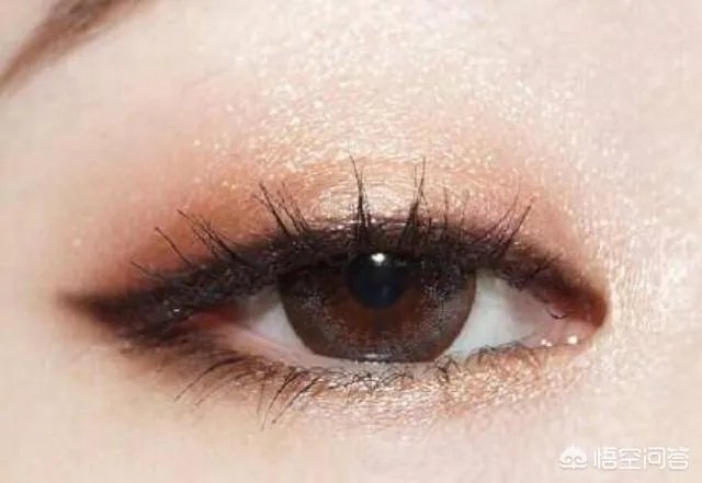 如何化韩式眼妆？