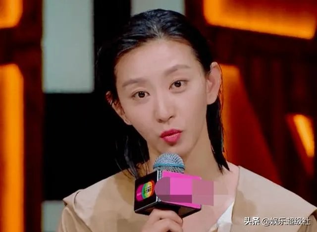 如何看待《演员请就位2》唐一菲退赛这件事？