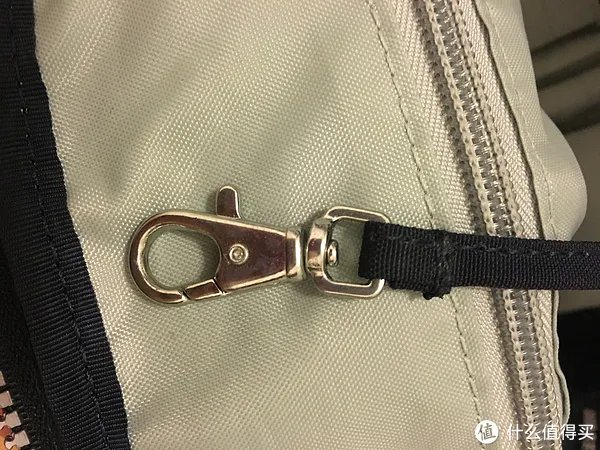 带着食物的猩猩：Kipling 凯浦林 双肩背包