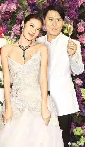 乐基儿宣布再婚嫁富豪，为什么黎明HOLD不住前妻？