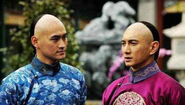 十三阿哥一开始就是支持雍正的吗？