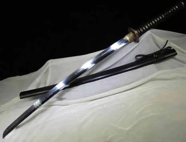 戚家刀有什么特点？它与日本刀有何区别？