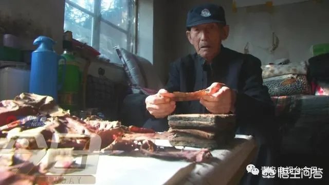 青岛一老人家中五万元现金被水泡，最后成功换回3万9，你怎么看？