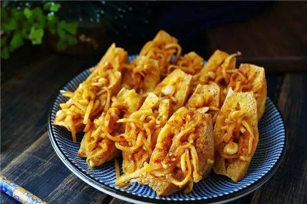 乐山美食排行榜前十名_乐山十大必吃美食推荐