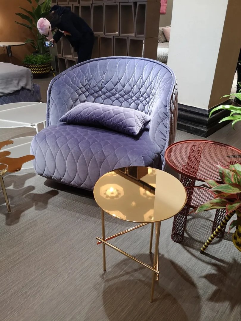 为什么很多人喜欢买自己负担不起的沙发？