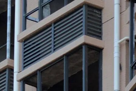 室外空调护栏安装方法？怎么清洗空调室外机？