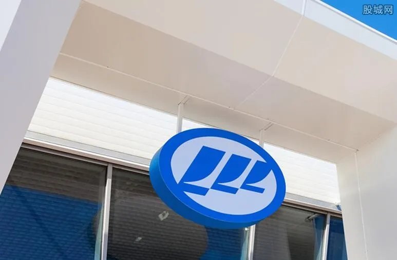 重庆首富被追债 涉案金额已达14.23亿元