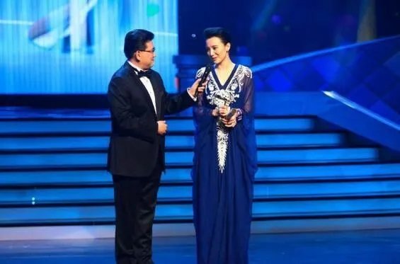 第十八届白玉兰奖最佳女主角是谁