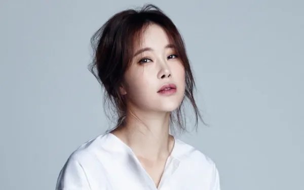 白智英《像中枪一样》是哪部电视剧里的歌?