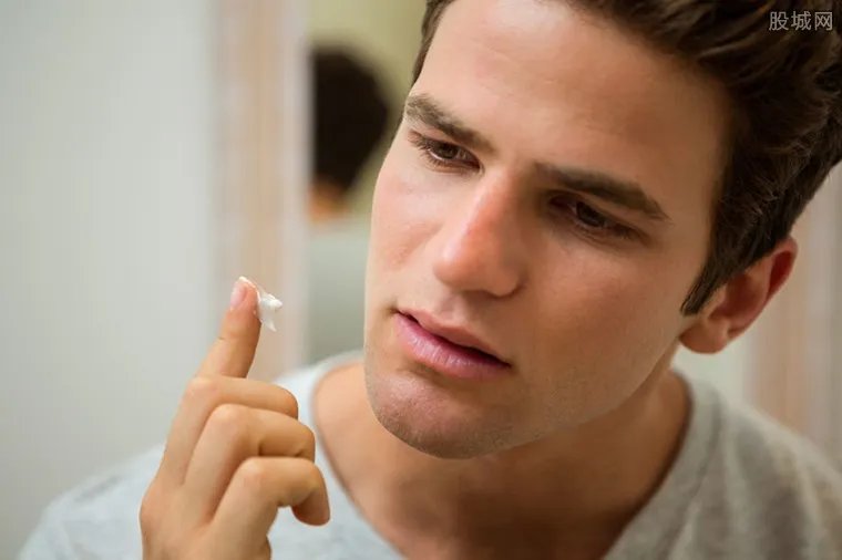 哪个牌子的男士护肤品好 推荐五个口碑好的男士护肤品