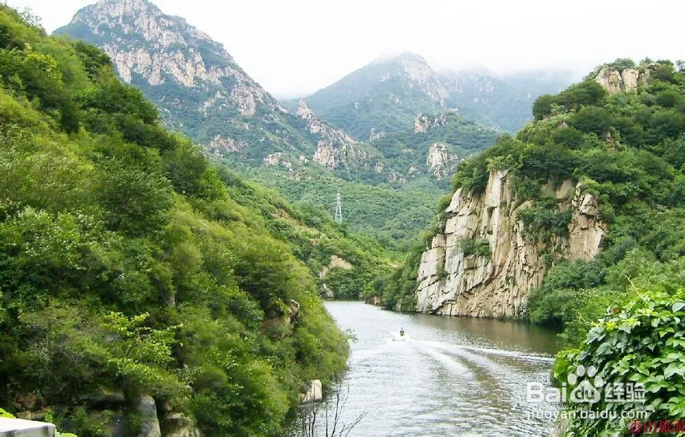 白河峡谷漂流及景色