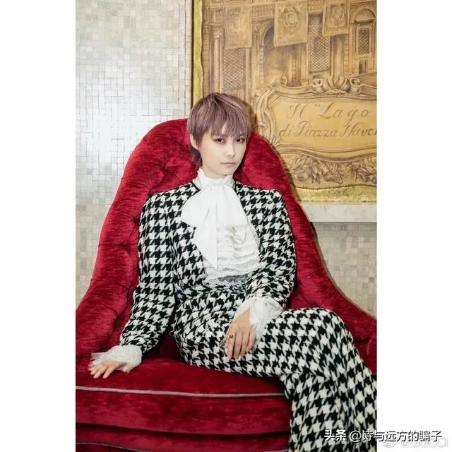 李宇春又拿下了Gucci的代言,到底为什么时尚圈那么喜欢她?