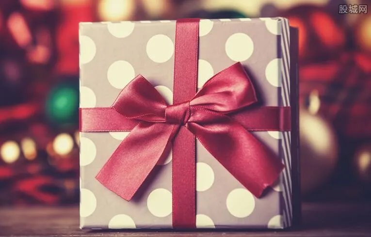 圣诞节需要送女朋友礼物吗 圣诞节礼物最全排行榜