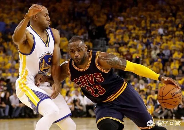 7月10日，雄鹿裁掉大前锋洛伊尔，湖人PF位置是最弱一环，他们该签下洛伊尔吗？