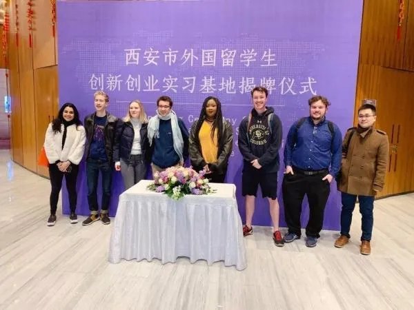 武汉大学为什么会一次性清退92名留学生？