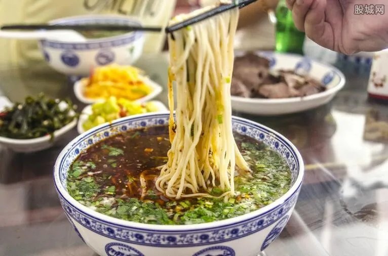 兰州牛肉面申遗 牛肉面成中国饮食行业不可忽视大产业