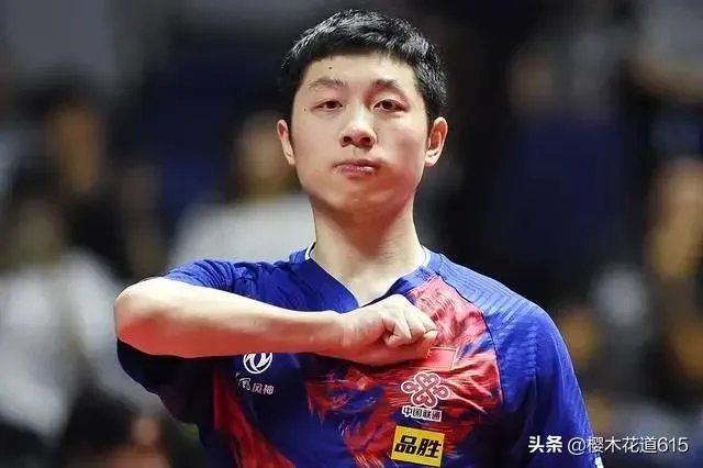 连夺三冠重返世界第一，许昕感慨:做好自己，听天由命，许昕硬伤究竟在哪里？
