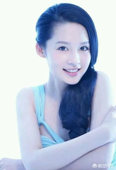 猫腻当着李沁的面说《庆余年》林婉儿原型是另一位女星惹李沁粉丝不满，你怎么看？