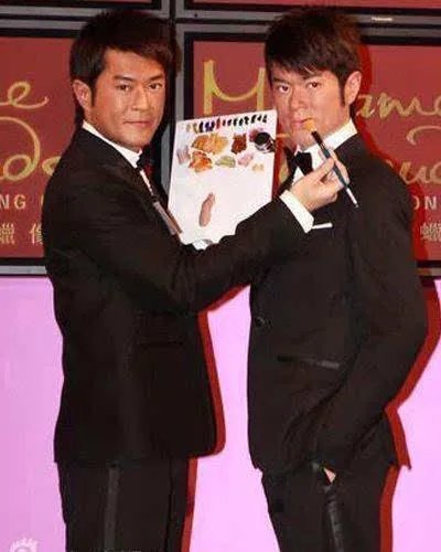 明星的蜡像和明星本人差别有多大？